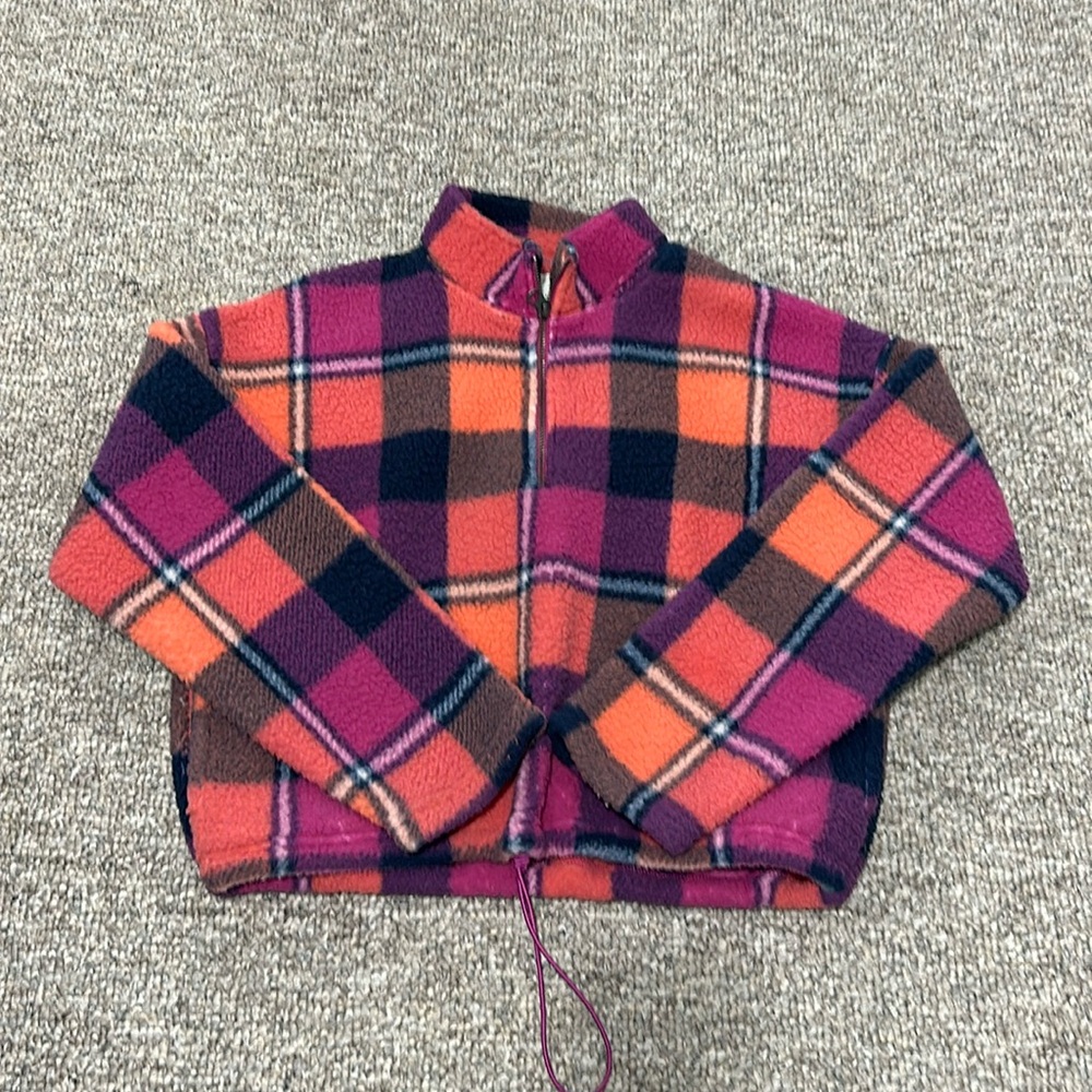 American Eagle multi color fleece quarter pullover. Super soft and comfy size SP